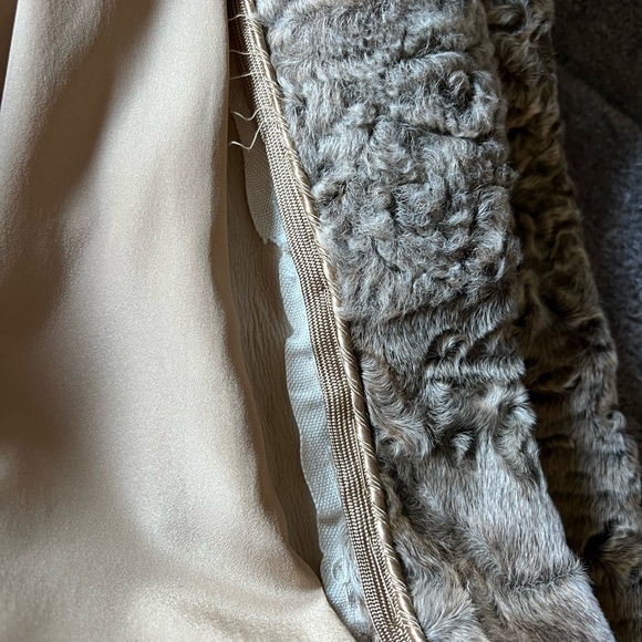 Karakul sheep real fur coat, knee length, tan color, size 8 - Picture 3 of 8